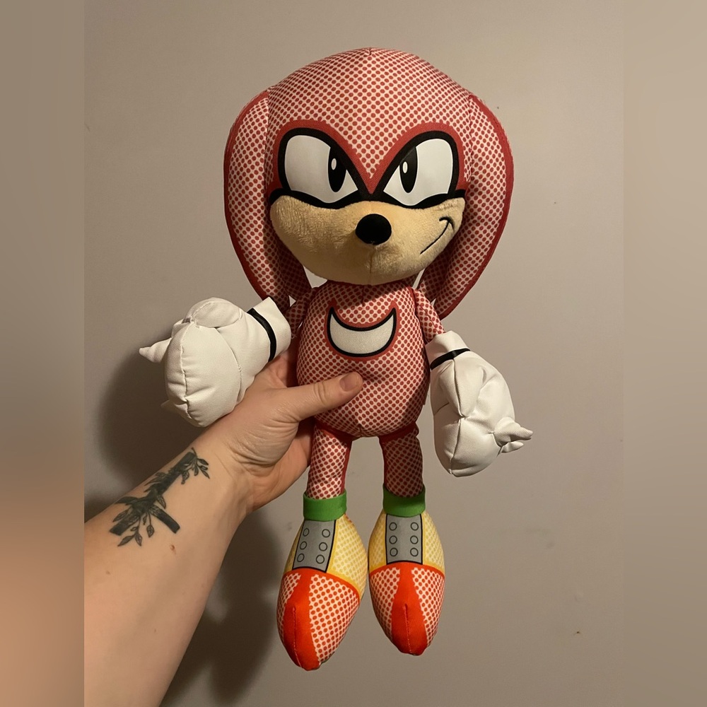 Sonic The Hedgehog | Comic Knuckles 16-Inch Basic Plush